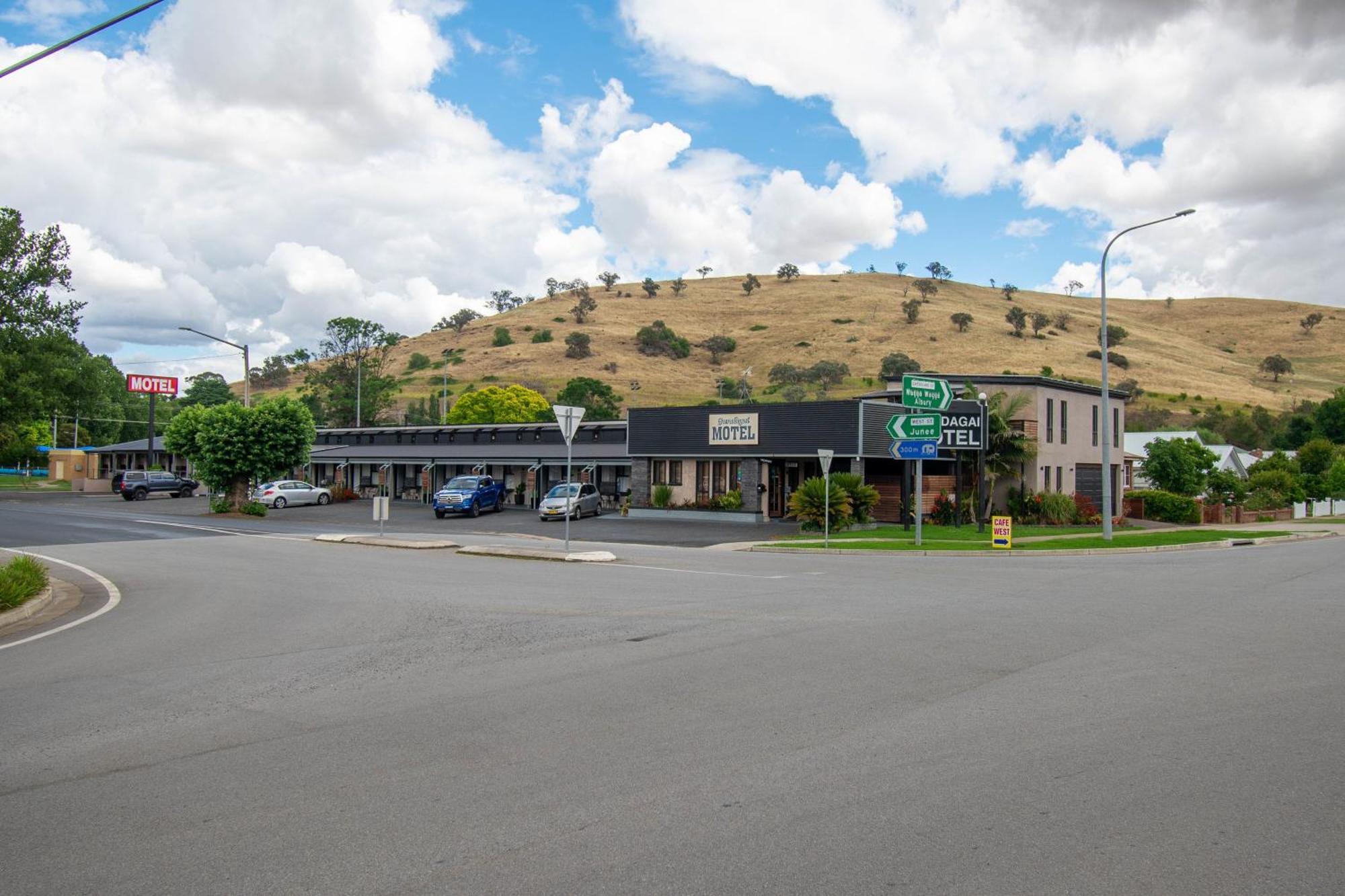Gundagai Motel Exterior photo